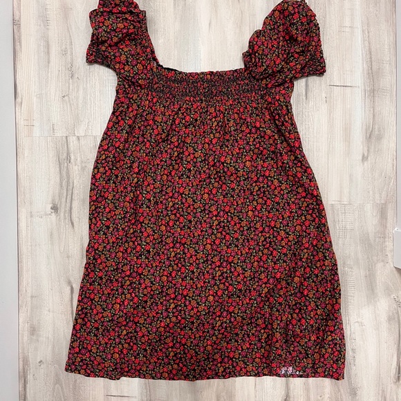 American Eagle Outfitters Dresses & Skirts - American Eagle Outfitters never worn short dress. Tags still on!